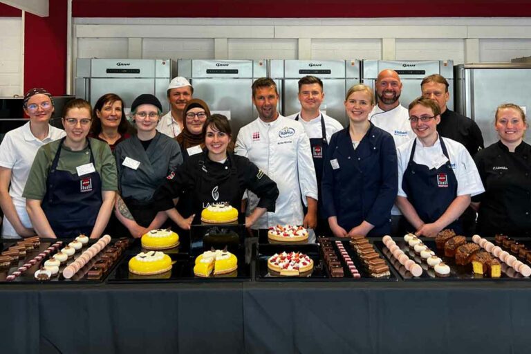 pfersich-tamara-seidenglanz-7